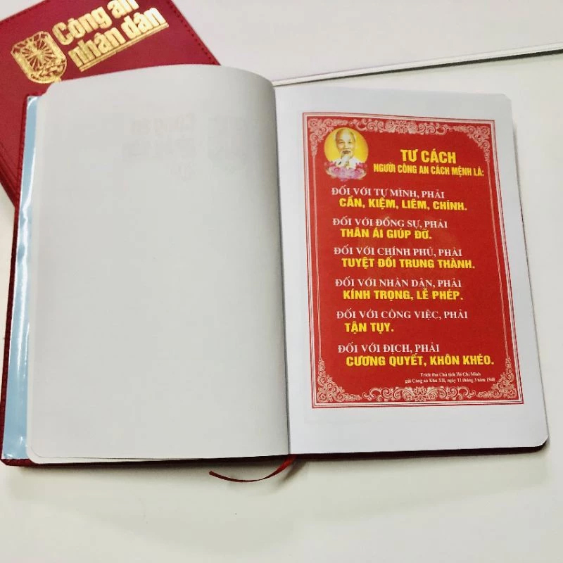 Lịch Sổ tay CAND